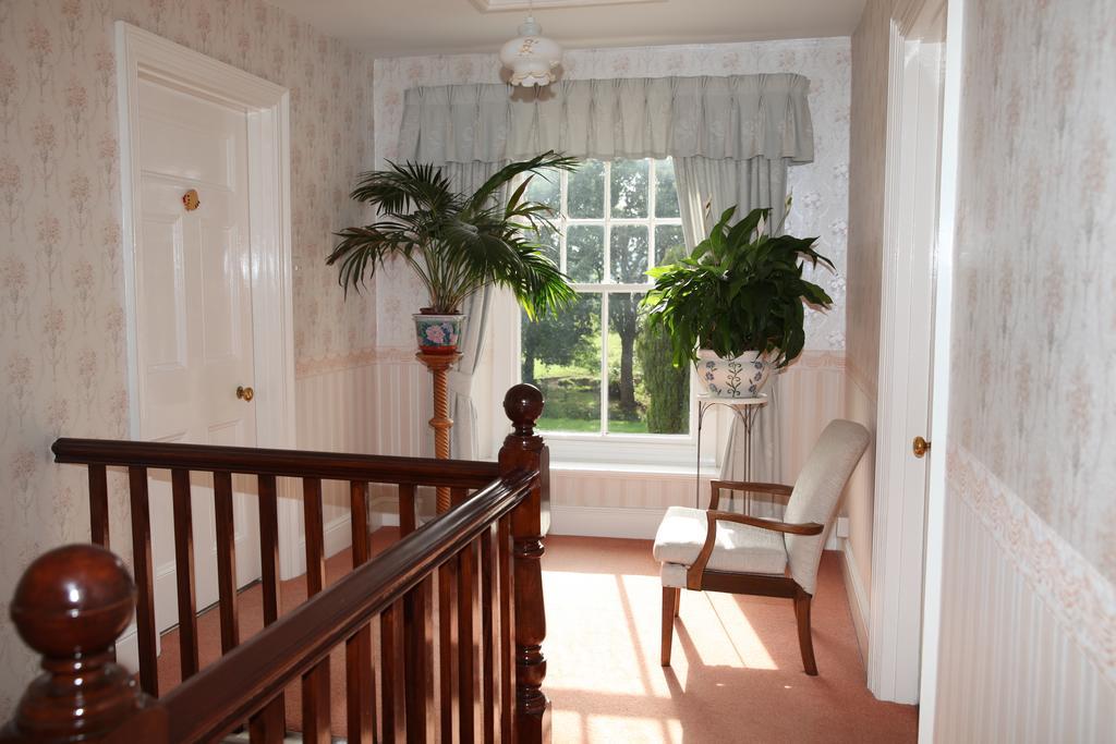 Weir Mill Farm Bed & Breakfast Cullompton Dış mekan fotoğraf