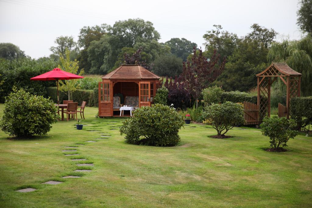 Weir Mill Farm Bed & Breakfast Cullompton Dış mekan fotoğraf